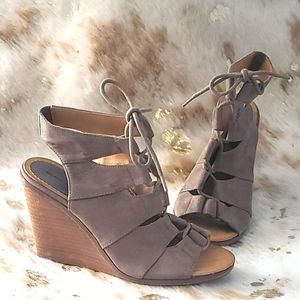 Melrose and Market wedge sandals